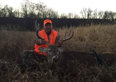 deer hunting north dakota 25